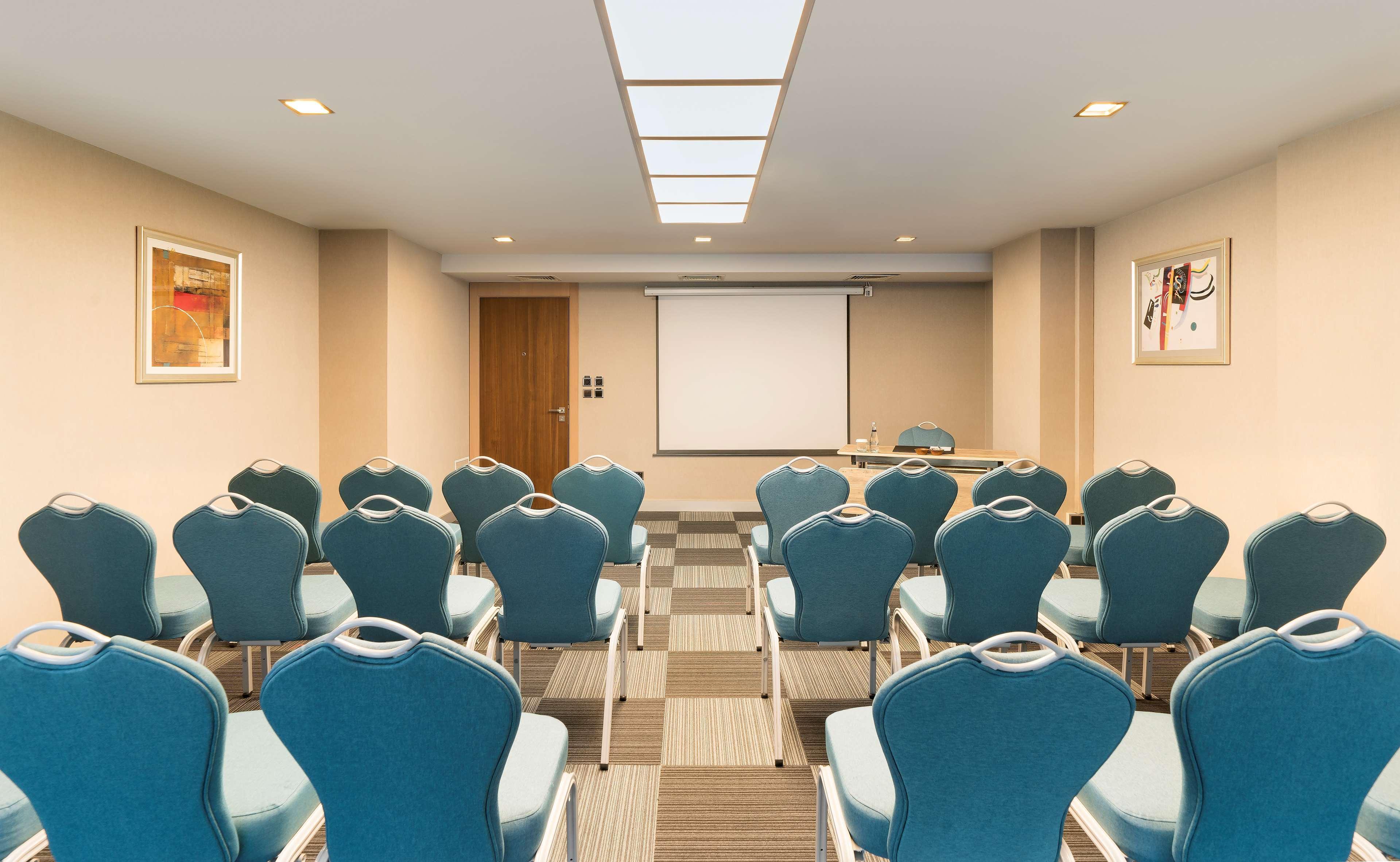 Radisson Blu Ankara Hotel Ngoại thất bức ảnh