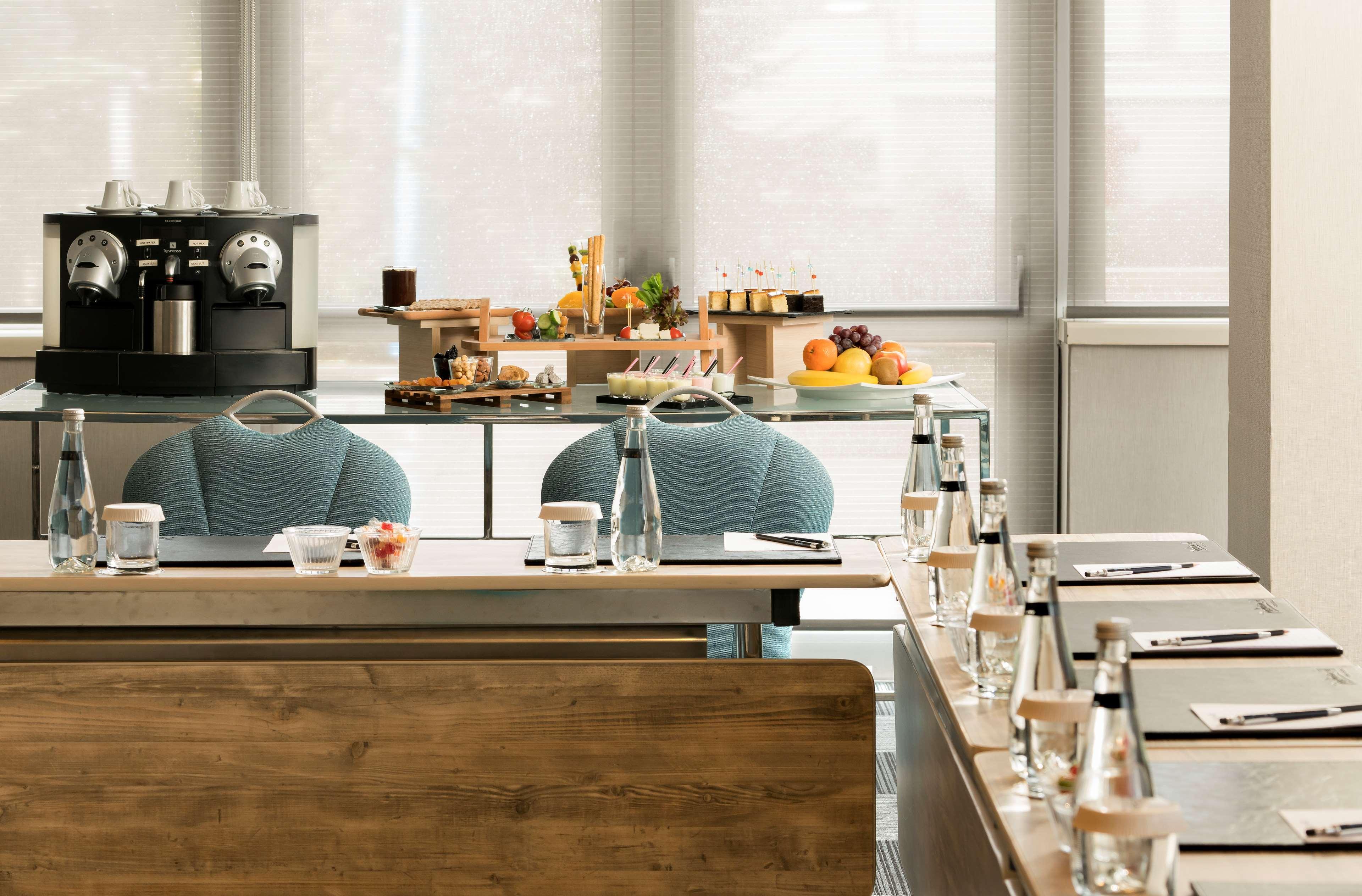 Radisson Blu Ankara Hotel Ngoại thất bức ảnh
